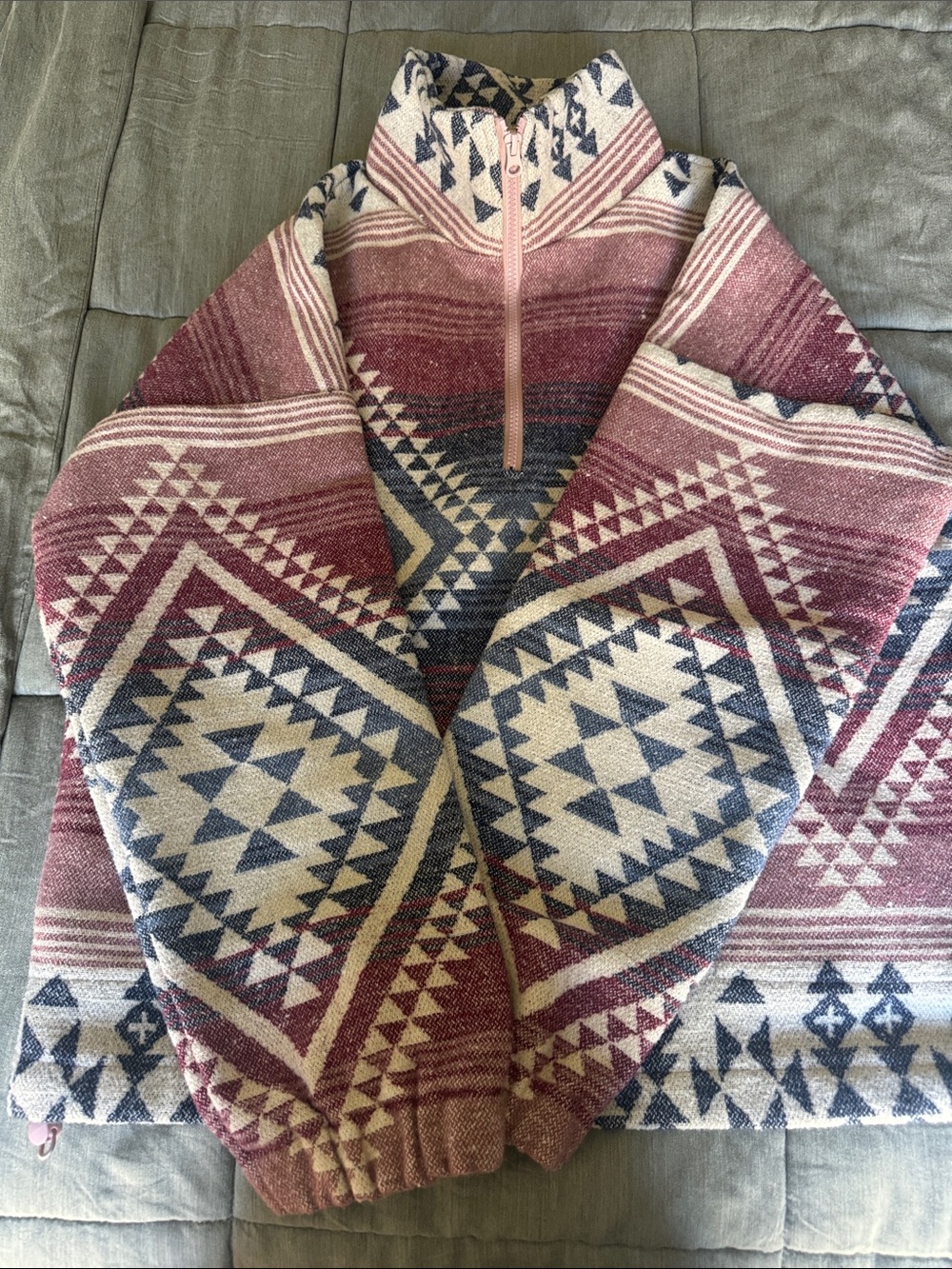 Half-Zip Southwestern Pattern Pullover Sweater - Pink & Navy
